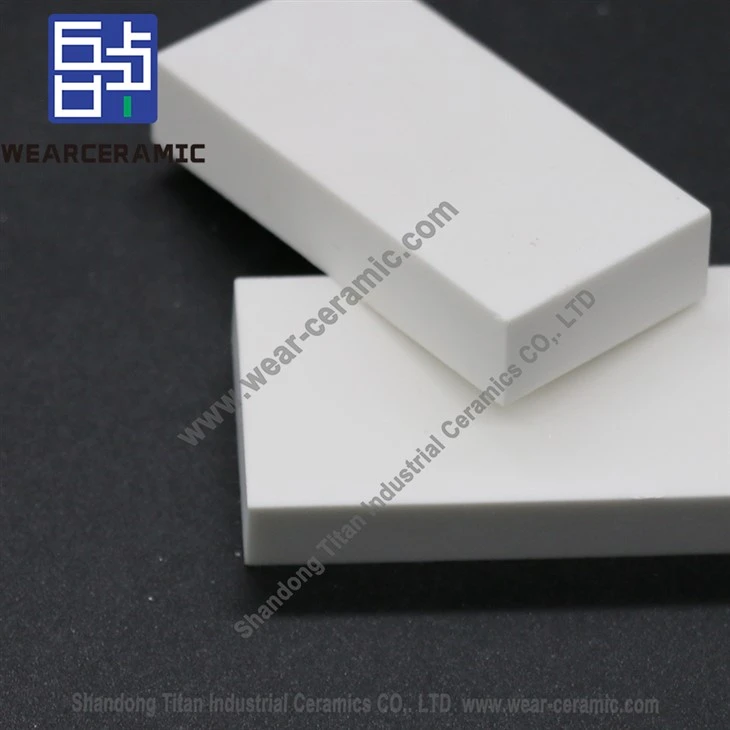 Pelat Keausan Keramik Alumina